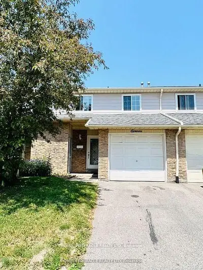 50 Blackwell Avenue 11, Toronto E11, On M1b 1k2