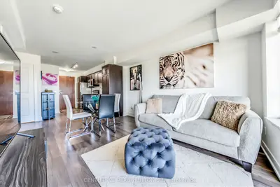 1215 Bayly Street 1303, Pickering, On L1w 1l7