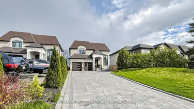 1427 Rosebank Road, Pickering, On L1v 1p3