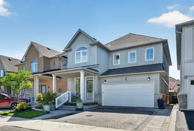 2 Bettina Place, Whitby, On L1r 0e8