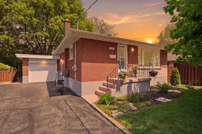 318 Marion Avenue, Oshawa, On L1j 3a9
