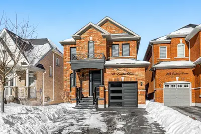 98 Erskine Drive Lower, Clarington, On L1b 1g9