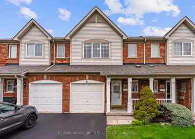 10 Plantation Court, Whitby, On L1p 1r2