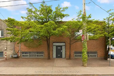 186 Munro Street, Toronto, On M4m 2b9