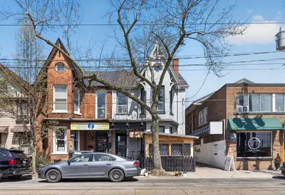 1400 Queen Street E, Toronto, On M4l 1c9