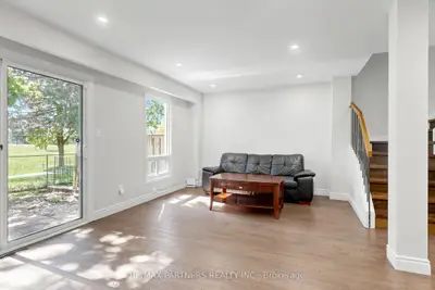 201 Alexmuir Boulevard 134, Toronto, On M1v 1s5