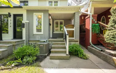 326 Kenilworth Avenue, Toronto, On M4l 3s8