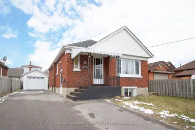 54 Chadburn Street Bsmt, Oshawa, On L1h 5t8