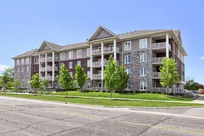 290 Liberty Street N 405, Clarington, On L1c 0h3