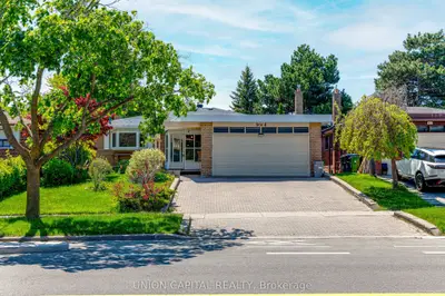 483 Huntingwood Drive, Toronto E05, On M1w 1g5