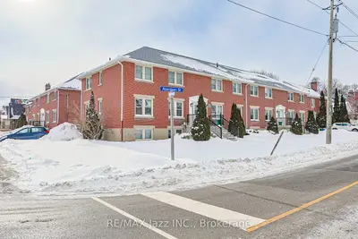 366 Mary Street N 4, Oshawa, On L1g 5c8