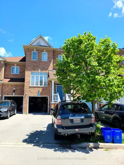 6 Edgley Court, Ajax, On L1t 0b9