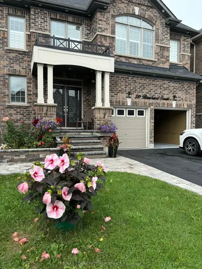 50 Barchard Street, Clarington, On L1b 0k8