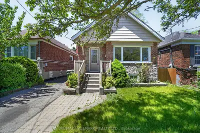 Detached in Toronto