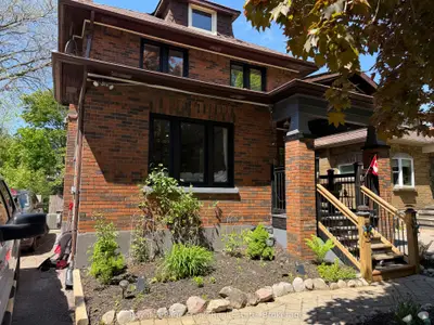 94 Roxborough Avenue, Oshawa, On L1g 5w4