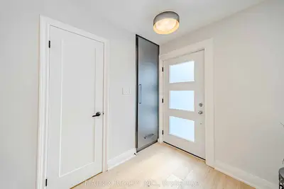 11 Chandler Drive, Toronto, On M1g 1z1