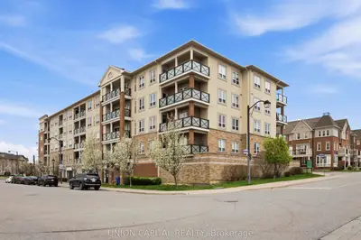 Condo Apartment in Toronto