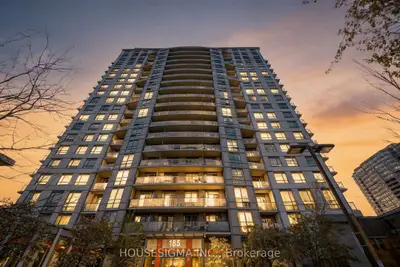 Condo Apartment in Toronto