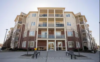 Condo Apartment in Clarington