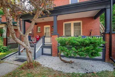 Triplex in Oshawa