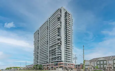 Condo Apartment in Oshawa