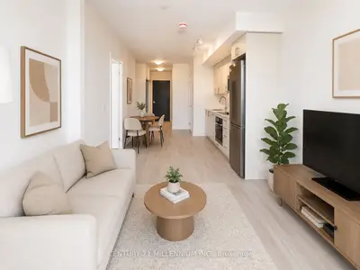 Condo Apartment in Oshawa