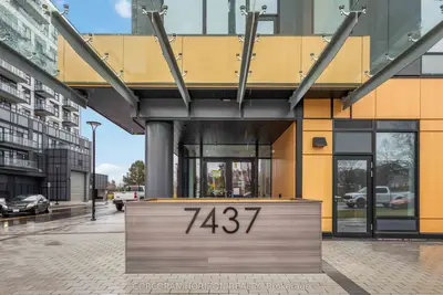 Condo Apartment in Toronto