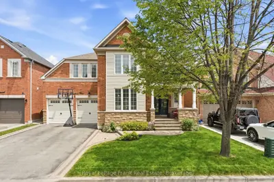 51 Goodhart Crescent, Ajax, On L1t 4j1