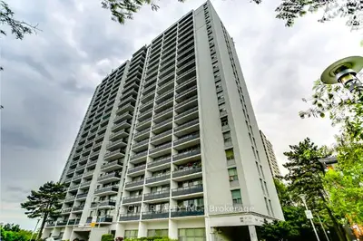 Condo Apartment in Toronto