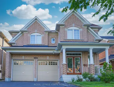 Detached in Oshawa