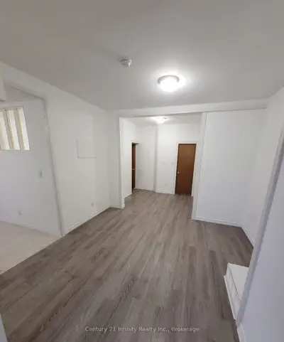 555 Ritson Road S B, Oshawa, On L1h 5k6