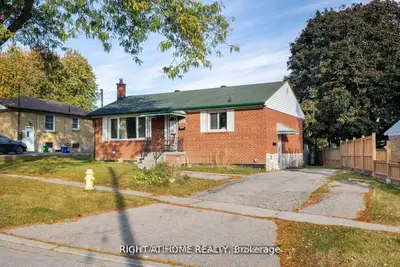 Detached in Oshawa