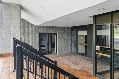 55 William Street E 101, Oshawa, On L1g 7c9