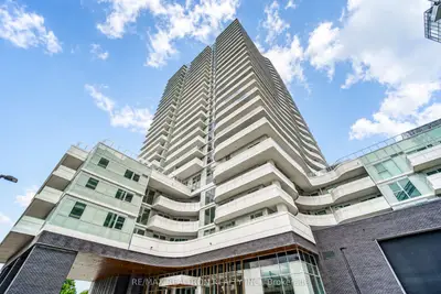 Condo Apartment in Pickering