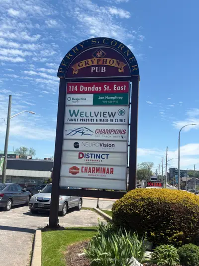 114 Dundas Street E 102b, Whitby, On L1n 2h7