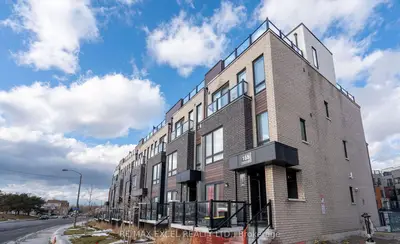 Condo Townhouse in Toronto
