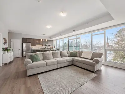 Condo Apartment in Clarington