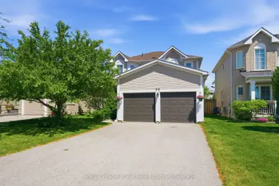 Detached in Clarington