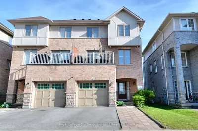 Semi-Detached in Ajax
