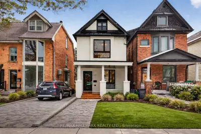 Detached in Toronto