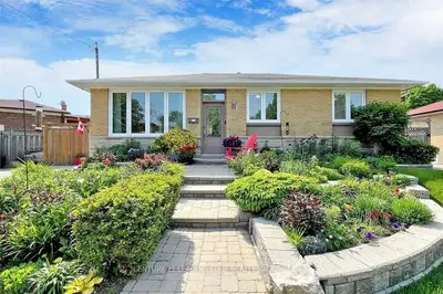 Detached in Toronto