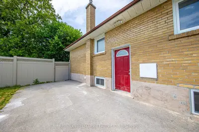 Detached in Toronto
