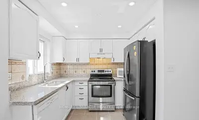 Condo Townhouse in Toronto
