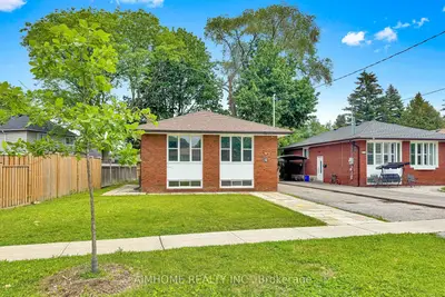 Detached in Toronto