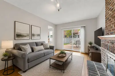 46 Gaslight Crescent, Toronto, On M1c 3s8