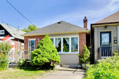 Detached in Toronto