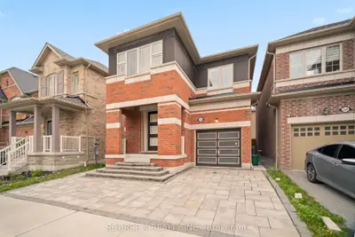 Detached in Pickering