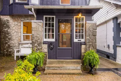 38 Queensbury Avenue, Toronto, On M1n 2x7