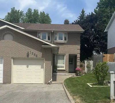 Semi-Detached in Oshawa