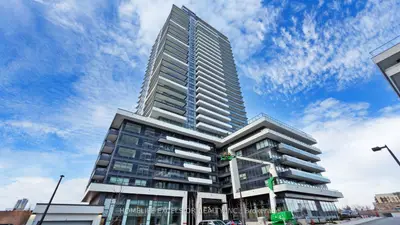 Condo Apartment in Pickering